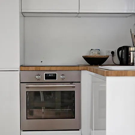 펜션 Charming House With Big Private Terrace 알링에